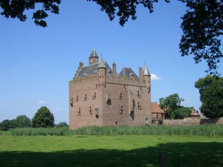 Doornenburg : Schloss Doornenburg, Hauptburg